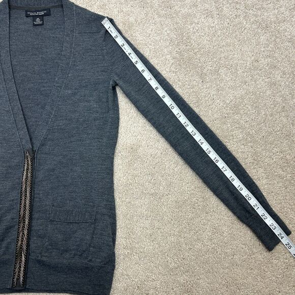 Banana Republic Cardigan Womens XS Gray Beaded 100% Extra Fine Merino Wool - Picture 8 of 10